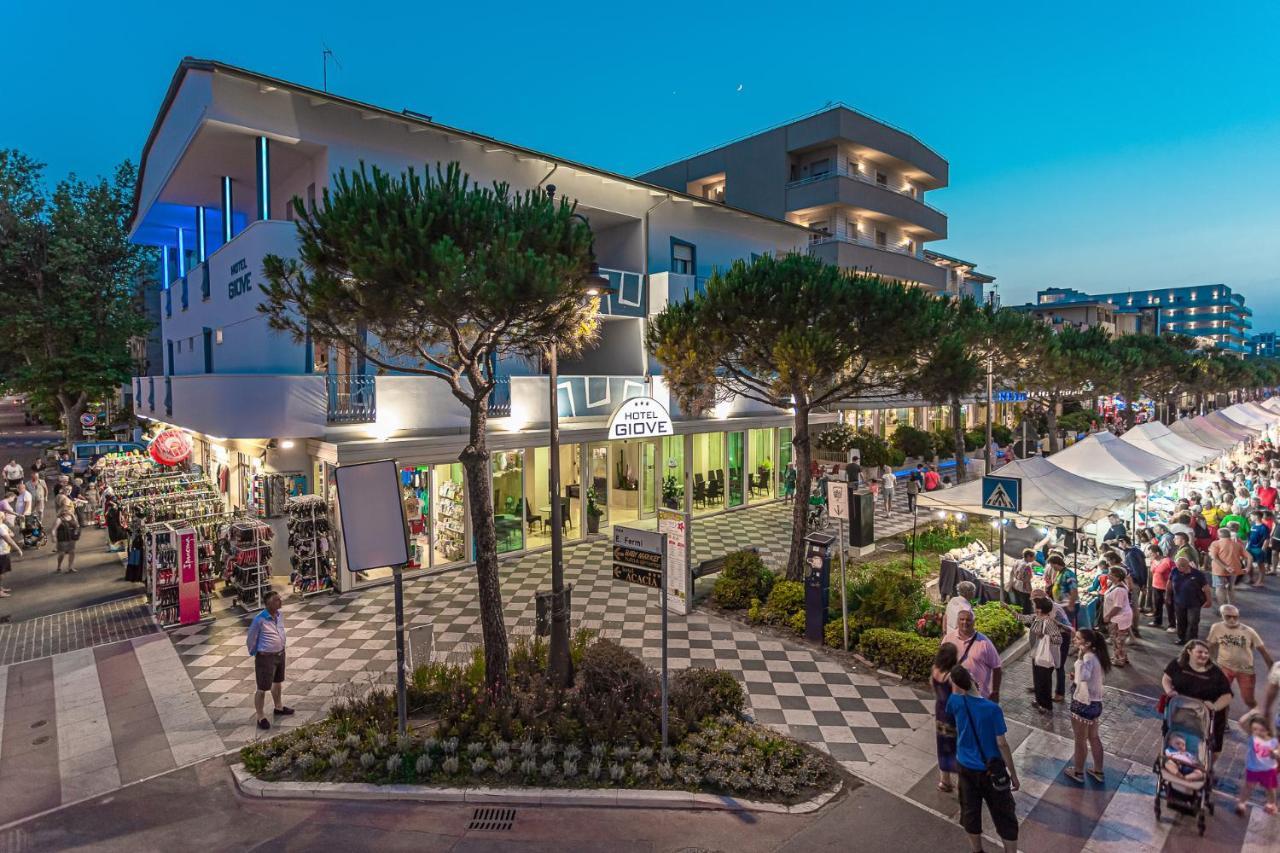 Hotel Giove Cesenatico Esterno foto