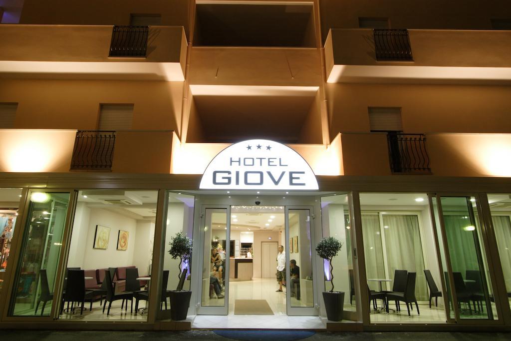 Hotel Giove Cesenatico Esterno foto