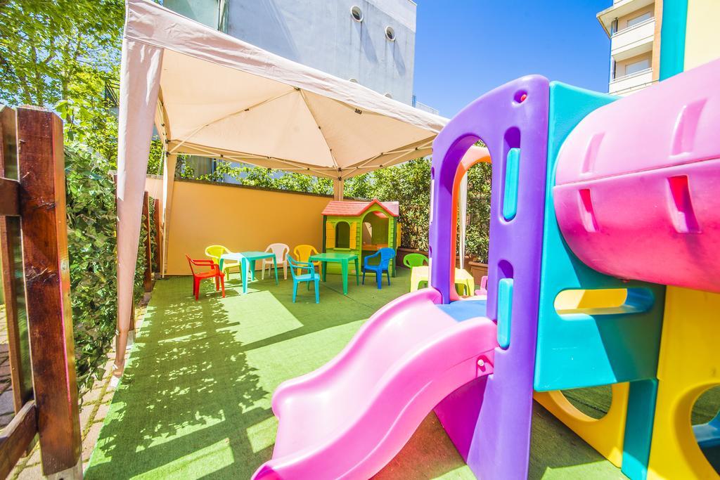 Hotel Giove Cesenatico Esterno foto
