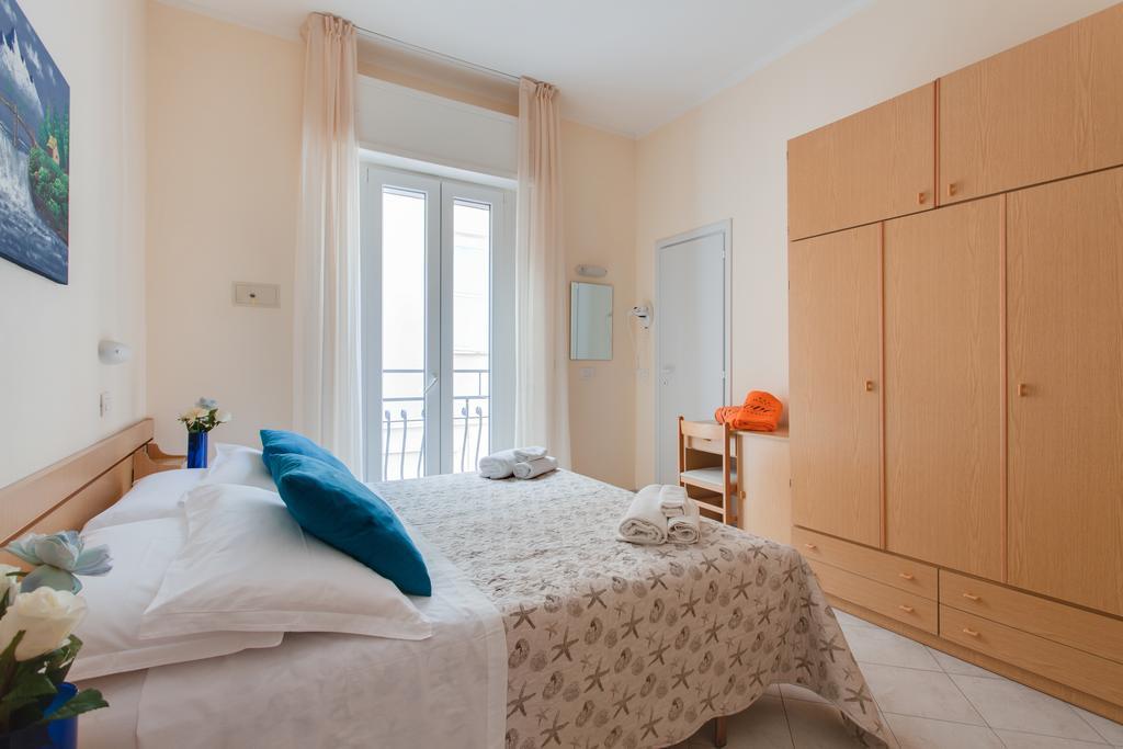 Hotel Giove Cesenatico Esterno foto